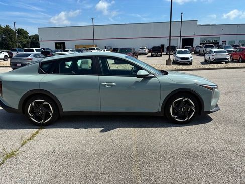 Used 2025 Kia K4 EX FWD image 4