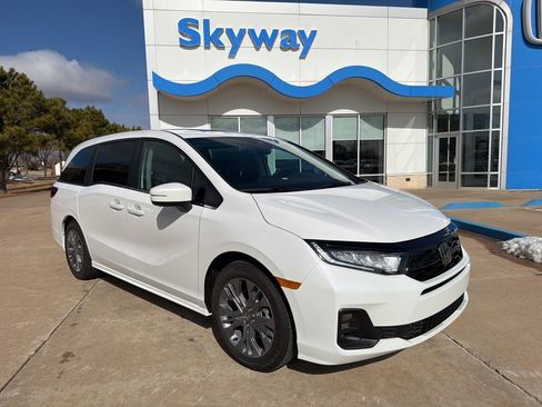 New 2026 Honda Odyssey Touring image 1