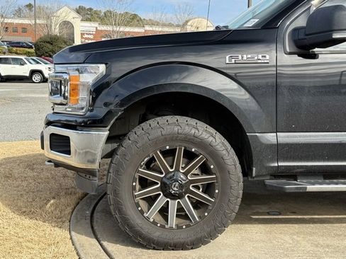 Used 2018 Ford F150 XLT w/ Equipment Group 302A Luxury image 11