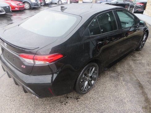 Used 2025 Toyota Corolla SE image 23