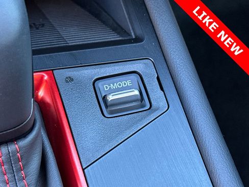 Used 2026 Nissan Kicks SR w/ Illumination Package image 31