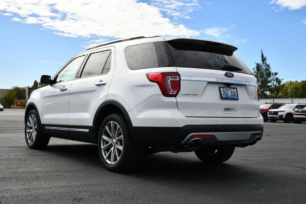 Used 2017 Ford Explorer Limited w/ Equipment Group 301A AWD/4WD image 5