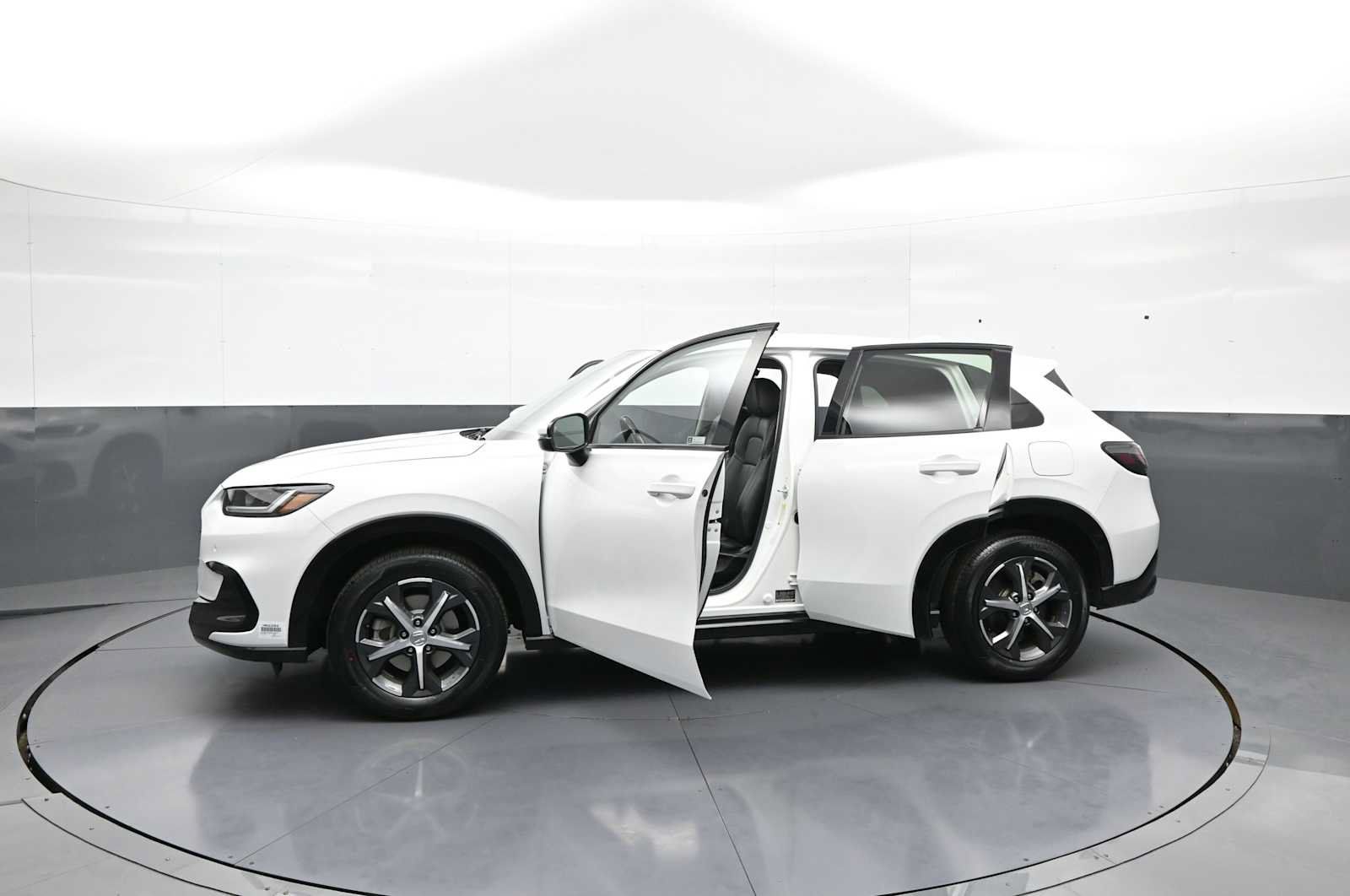 Certified 2023 Honda HR-V EX-L image 40