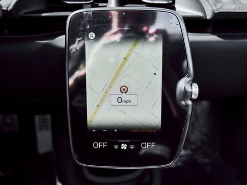 Used 2025 McLaren Artura Spider image 67