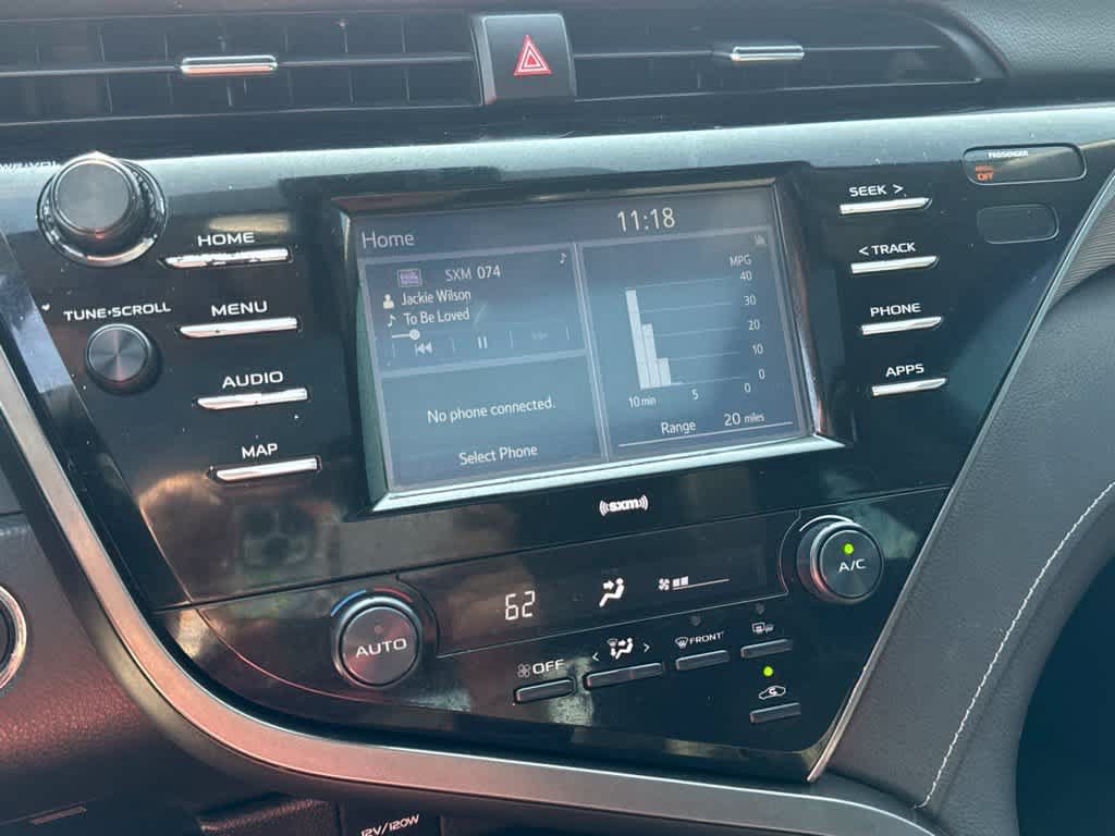Used 2020 Toyota Camry SE w/ Convenience Package FWD image 19