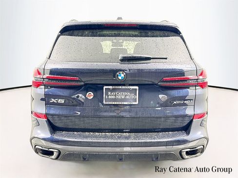 Used 2025 BMW X5 xDrive40i w/ M Sport Package AWD/4WD image 6