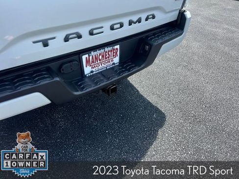 Used 2023 Toyota Tacoma TRD Sport AWD/4WD image 25