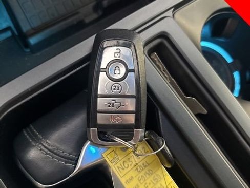 Used 2021 Ford F150 Limited AWD/4WD image 19