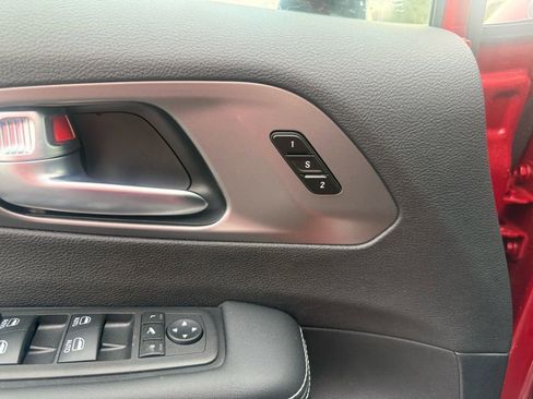 New 2026 Chrysler Pacifica Limited w/ S Appearance Package FWD image 76
