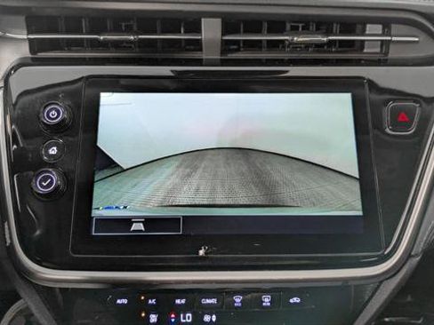 Used 2023 Chevrolet Bolt EUV LT FWD image 29
