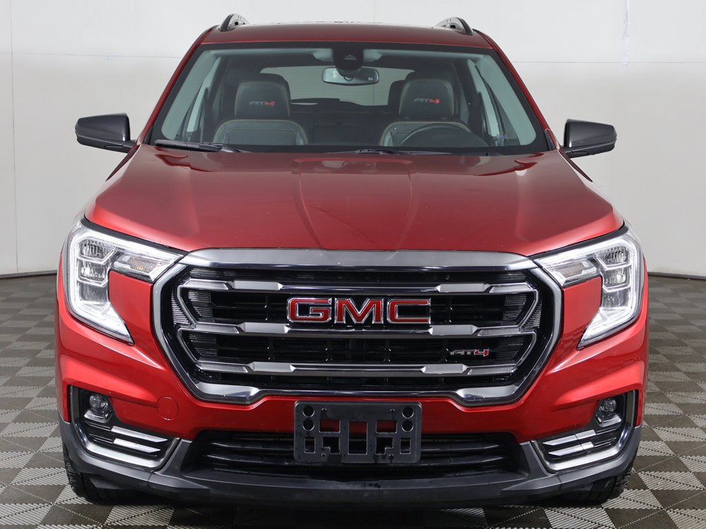 Used 2024 GMC Terrain AT4 w/ LPO, Floor Liner Package AWD/4WD image 12