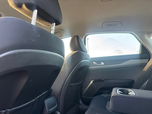 Used 2026 Kia K5 LXS FWD image 34