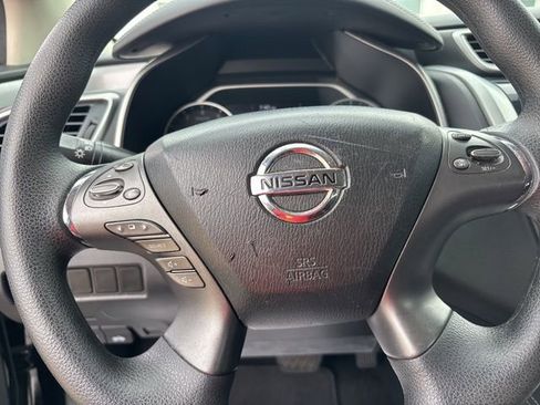 Used 2020 Nissan Murano S image 13