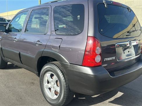 Used 2006 MAZDA Tribute I FWD image 10