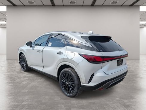 New 2026 Lexus RX 450h AWD image 4
