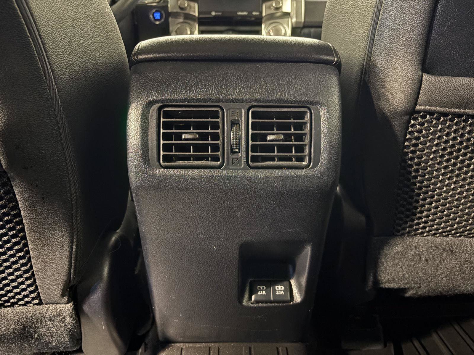 Used 2021 Toyota 4Runner SR5 Premium AWD/4WD image 41