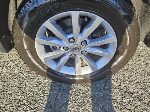 Used 2023 Dodge Durango SXT Launch Edition image 26