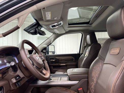 New 2026 RAM 2500 Limited AWD/4WD image 20
