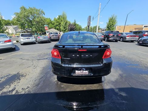 Used 2014 Dodge Avenger SE w/ Blacktop Package FWD image 9