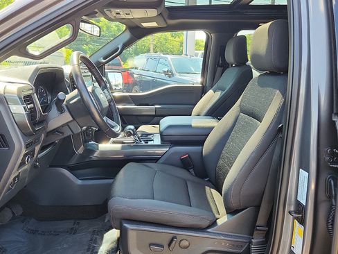 Used 2022 Ford F150 XLT w/ Equipment Group 302A High AWD/4WD image 13