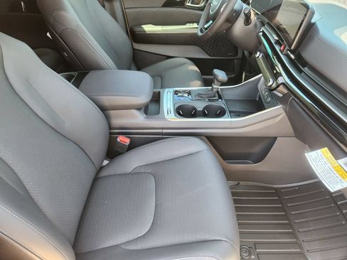 New 2026 Kia Carnival SX Prestige FWD image 13