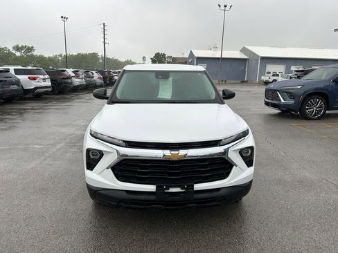 Used 2024 Chevrolet TrailBlazer LS w/ LS Convenience Package FWD image 7