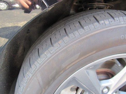 Used 2022 Ford Edge SEL w/ Sport Appearance Package image 35