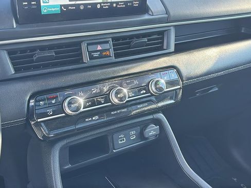 Used 2024 Honda Pilot Elite image 20