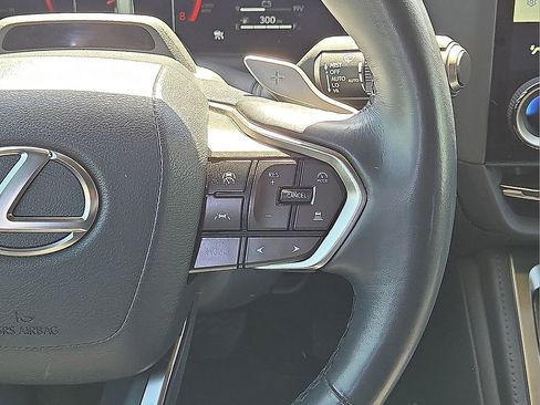 Used 2024 Lexus GX 550 w/ Accessory Package (Z1) AWD/4WD image 21
