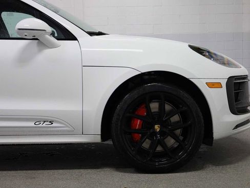 New 2026 Porsche Macan GTS image 11