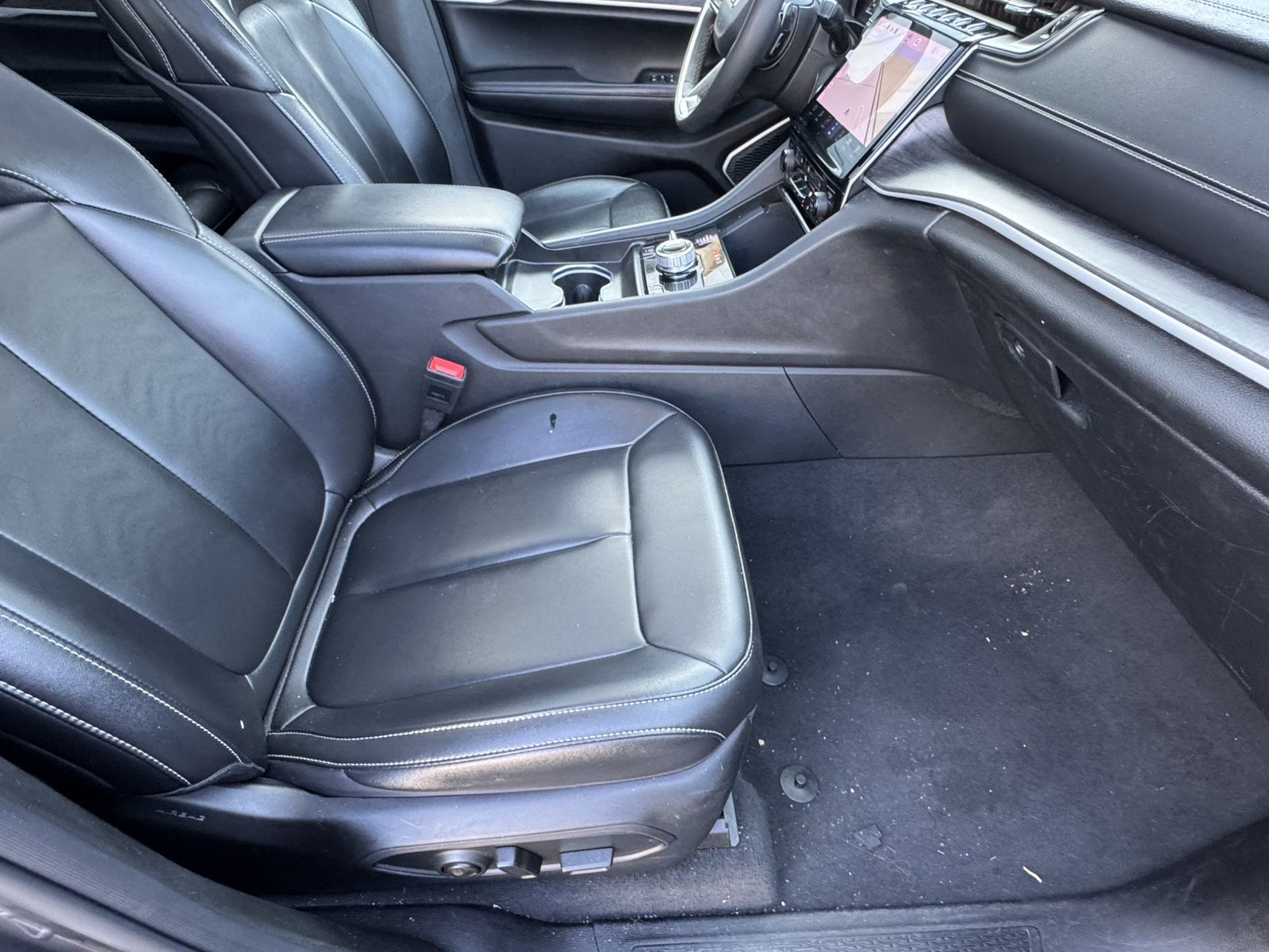 Used 2024 Jeep Grand Cherokee Limited 4xe AWD/4WD image 15
