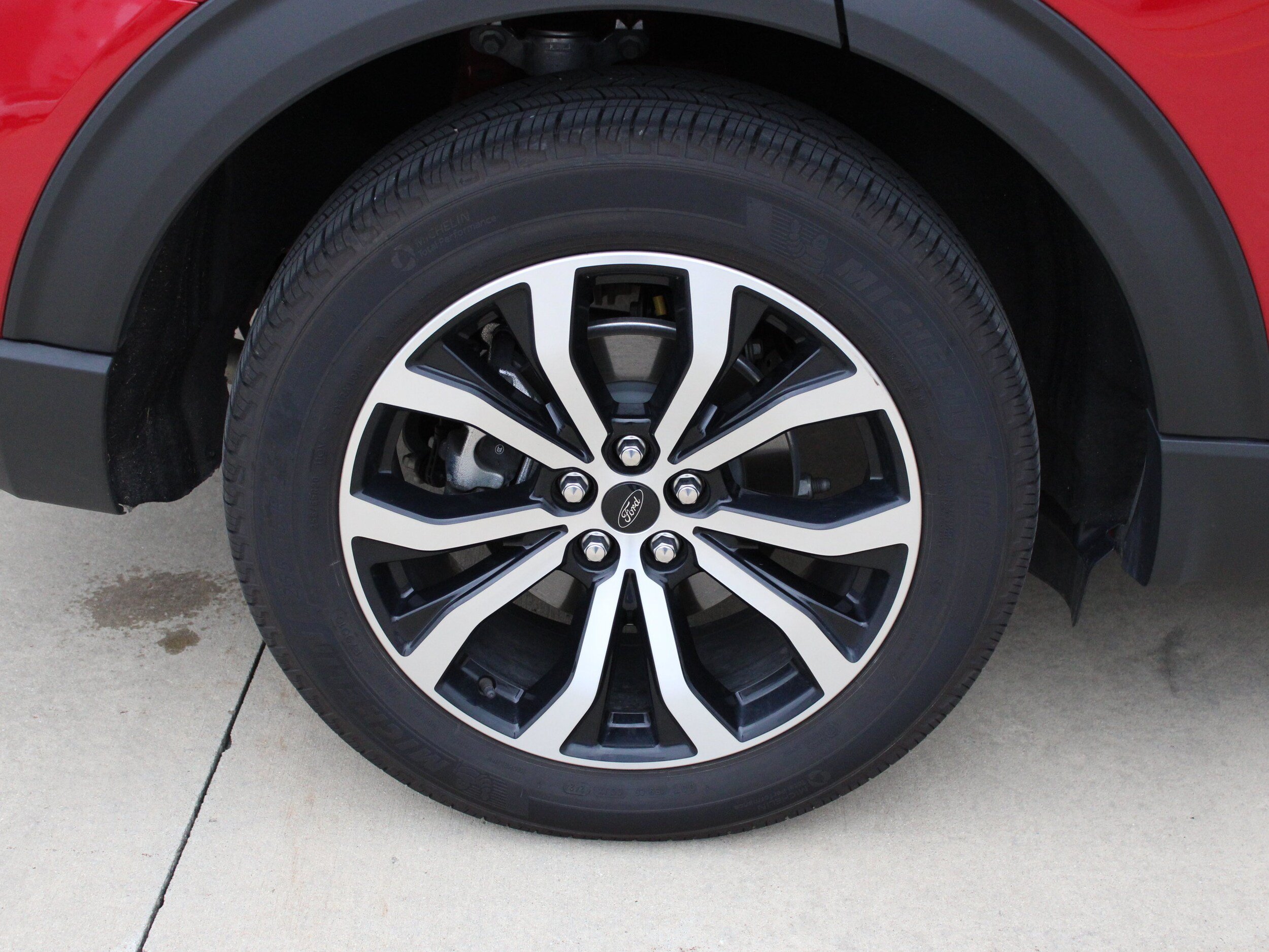 Used 2025 Ford Explorer ST-Line AWD/4WD image 12
