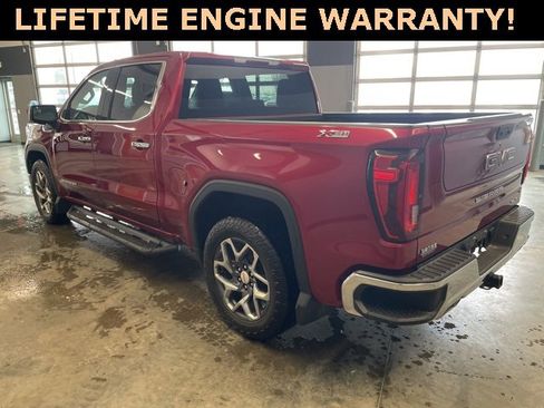 Certified 2022 GMC Sierra 1500 SLT image 6