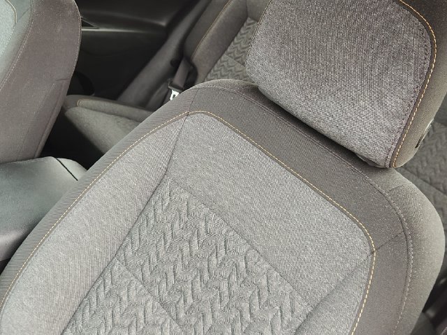Certified 2023 Chevrolet Equinox LT FWD image 24