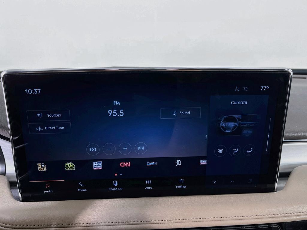 Used 2022 Lincoln Nautilus FWD image 19