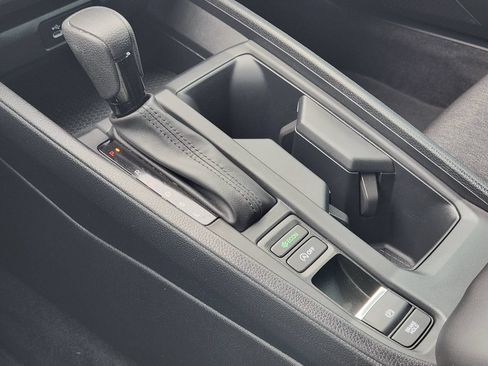 Used 2023 Honda Accord EX image 19