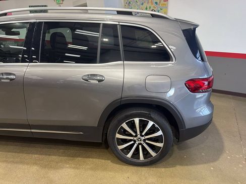 Used 2022 Mercedes-Benz GLB 250 4MATIC image 49
