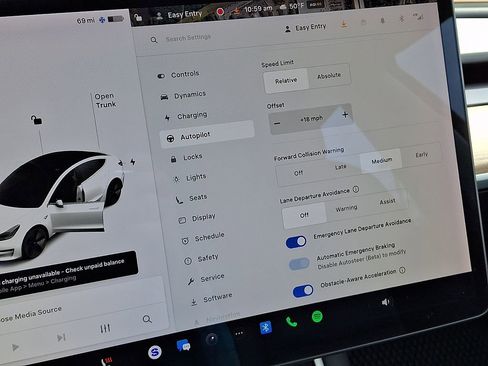 Used 2019 Tesla Model 3 Mid Range image 25