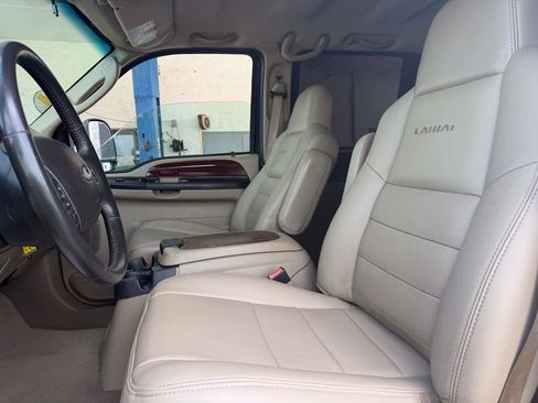 Used 2007 Ford F250 Lariat AWD/4WD image 12