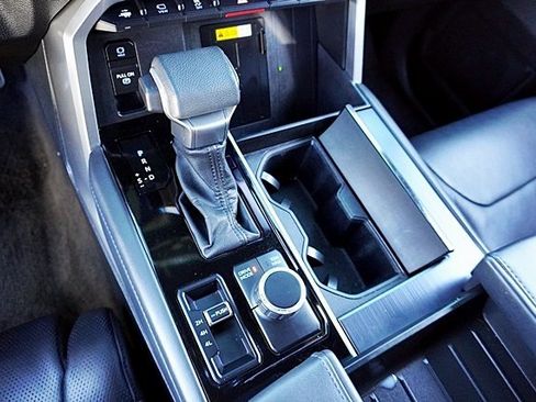 Used 2023 Toyota Tundra Platinum image 30