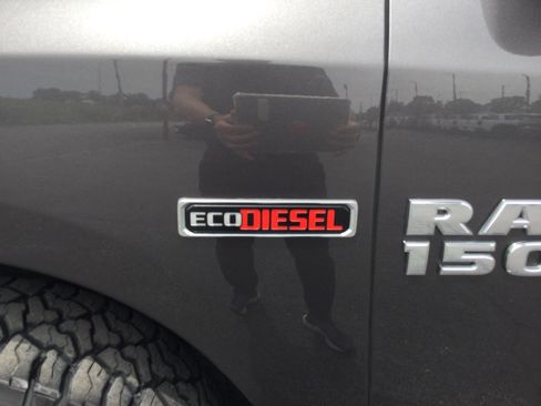 Used 2015 RAM 1500 Tradesman w/ Popular Equipment Group AWD/4WD image 11