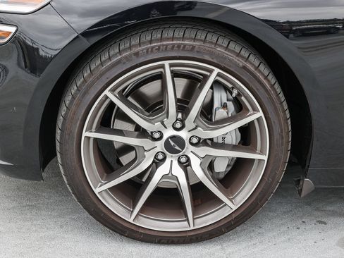 Used 2026 Genesis G70 2.5T Prestige RWD image 9