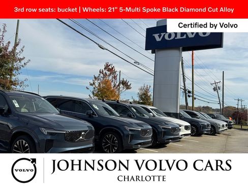 Used 2025 Volvo XC90 B6 Plus AWD/4WD image 11