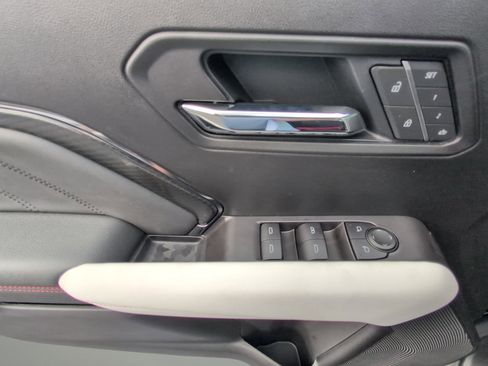 New 2026 GMC Canyon AT4X w/ AT4X AEV Edition image 22