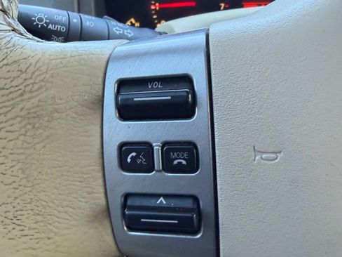 Used 2010 INFINITI QX56 4WD w/ Technology Pkg image 19