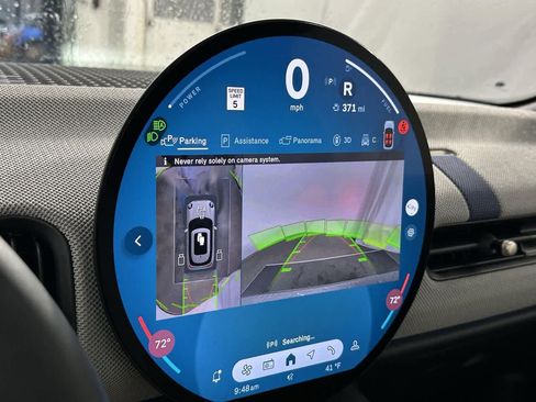 Certified 2025 MINI Cooper 2-Door Hardtop image 18