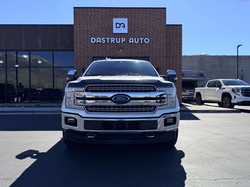 Used 2018 Ford F150 Lariat w/ Equipment Group 502A Luxury image 2
