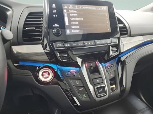 Used 2022 Honda Odyssey Elite image 27