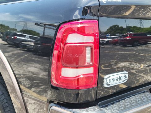 Used 2024 RAM 3500 Limited image 11