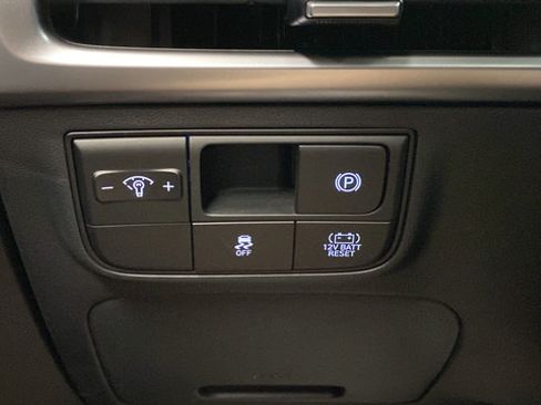 New 2026 Hyundai Tucson Blue SE AWD/4WD image 19